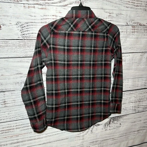 First Wave Dillards Charcoal Flannel Button Up Boys Size 10/12 NWT - Picture 11 of 15